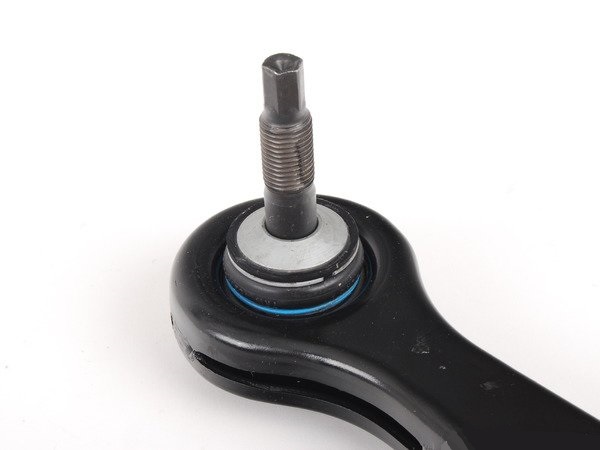 Càng A sau trái BMW X5 E53-004.jpg