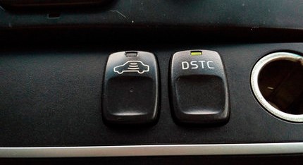 Hệ thống DSTC của Volvo