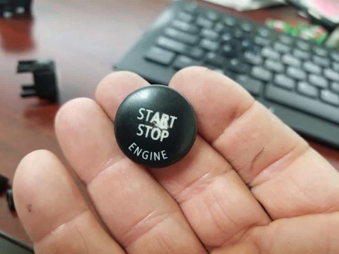 thay-the-nut-start-stop-bmw-e90